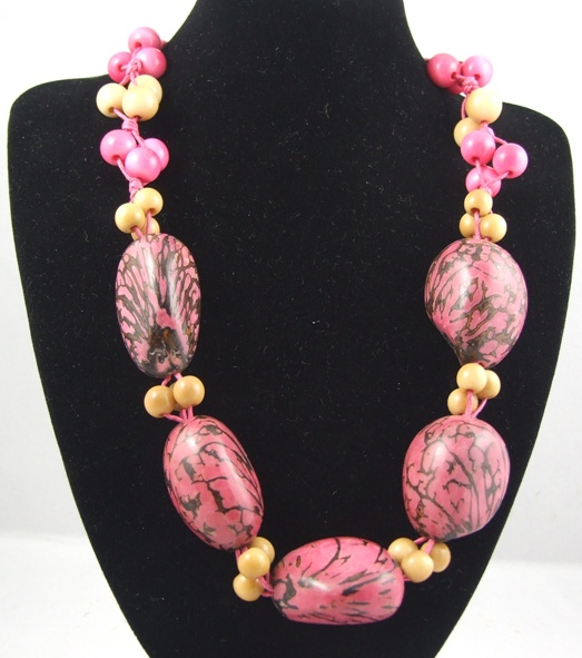 Necklace - Geovy (hl)